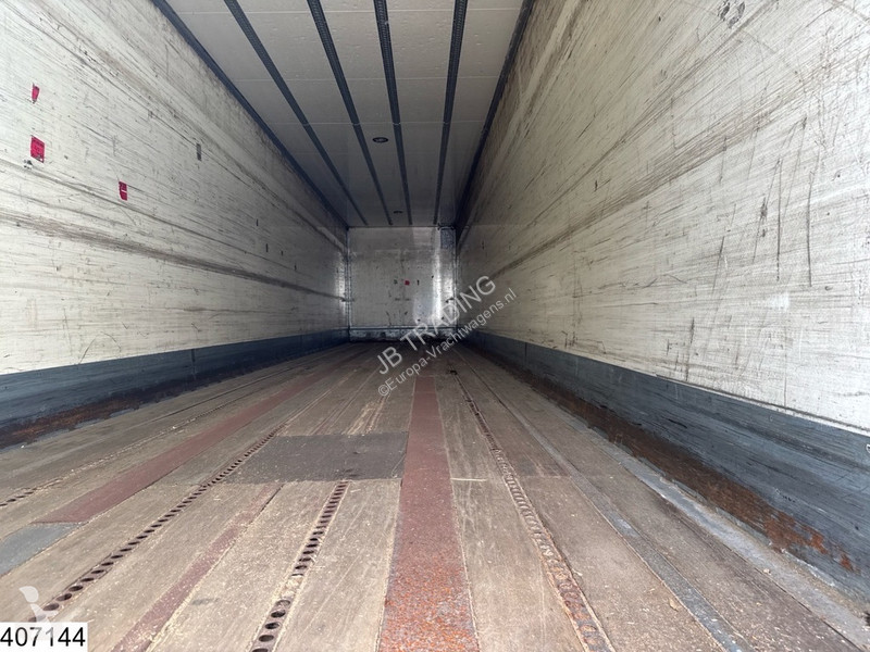Semitrailer Van Hool gesloten bak