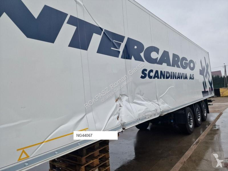 Полуремарке Schmitz Cargobull