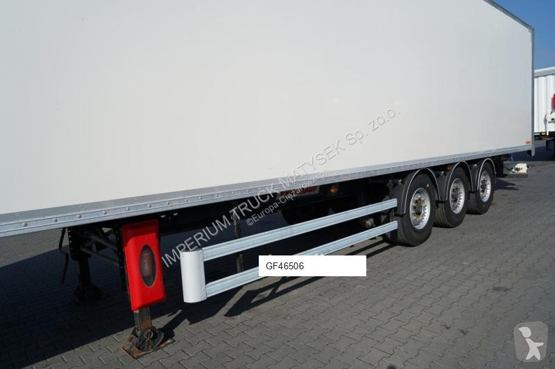 Semiremorca Fruehauf