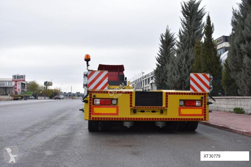 Oplegger Donat Front loading hydraulic lowbed