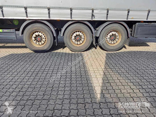 Semitrailer Berger Curtainsider Coil