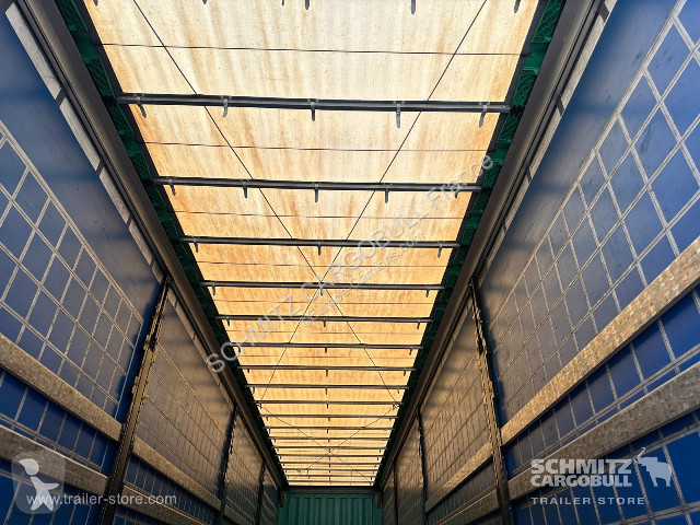 Semitrailer Krone Semitrailer Curtainsider...