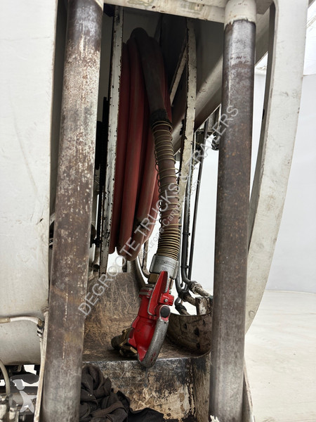Semiremorca EKW Tank 32000 L