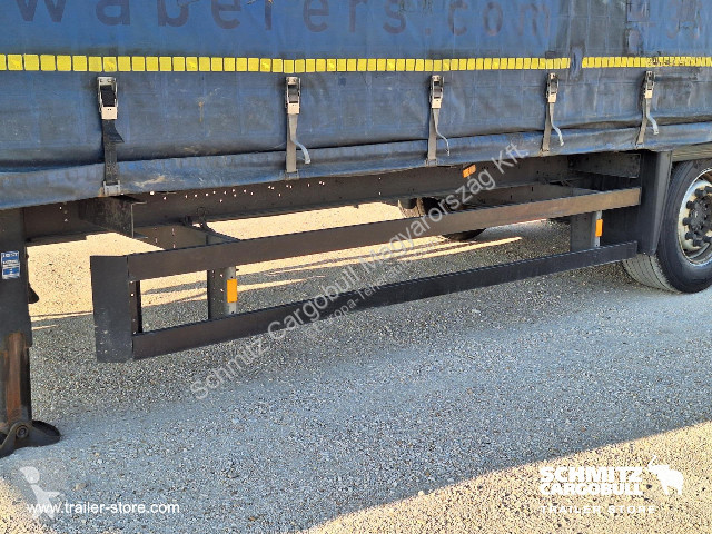 نصف مقطورة Schmitz Cargobull Curtainsider Mega