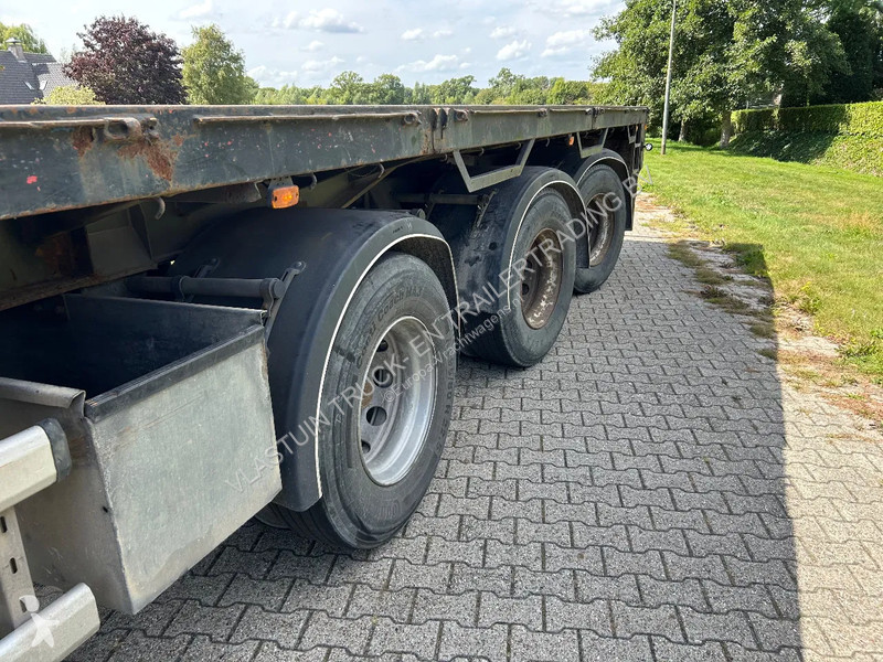 Oplegger Floor | 3 AXLE | STEERING | CENTRAL...