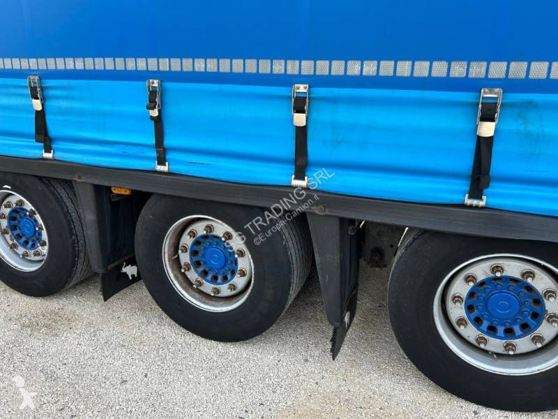 Semitrailer Schmitz Cargobull Centinato ribassato
