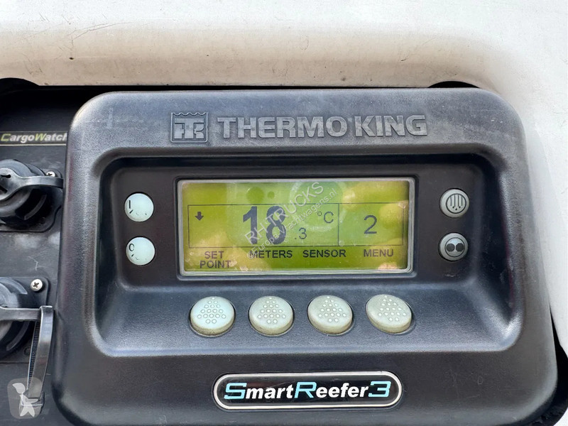 Semi reboque Schmitz Cargobull 24 + THERMO KING...