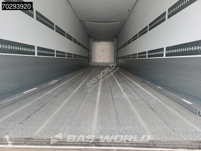 Semitrailer Schmitz Cargobull SCB*S3 Low Hours...
