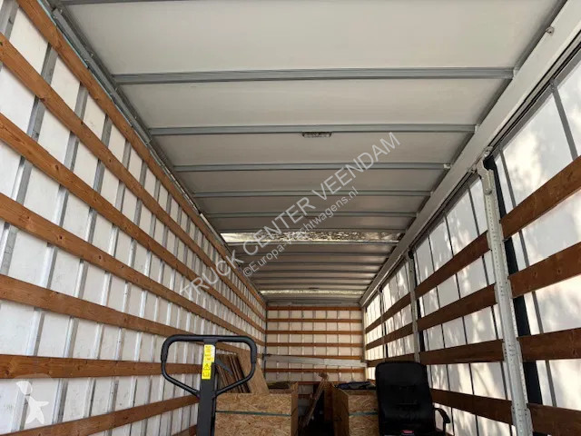 Semi reboque Verem 2 axle trailer Closed Box...