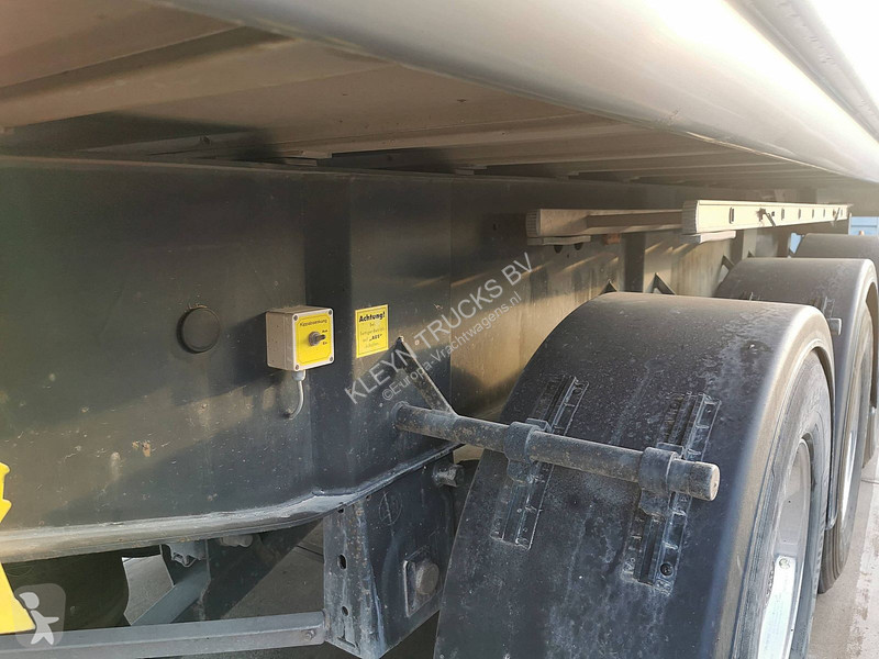 Oplegger Carnehl 26M3