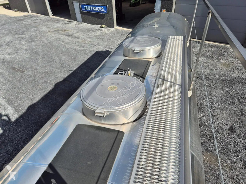 نصف مقطورة Magyar INSULATED INOX TANK 30 000L -...
