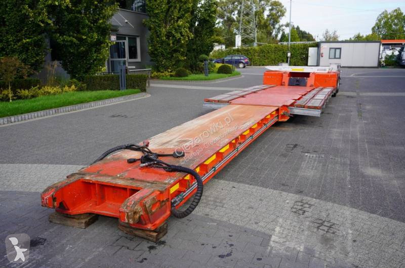Полуремарке Kässbohrer LB2 TIEF-BETT low loader...