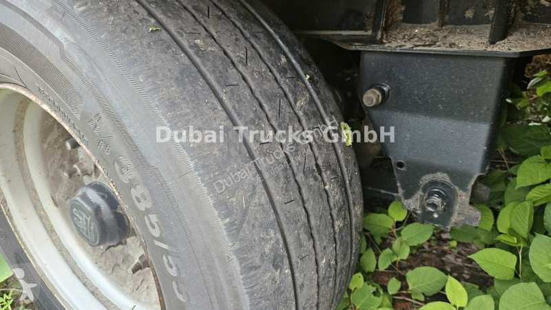 نصف مقطورة Van Eck 20  MEGA