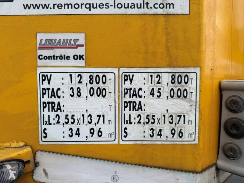 نصف مقطورة Louault