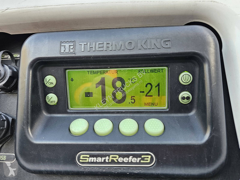 نصف مقطورة Kögel S24-4 THERMOKING SLXI300