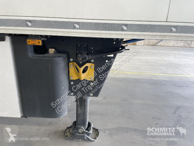 نصف مقطورة Schmitz Cargobull Reefer Standard