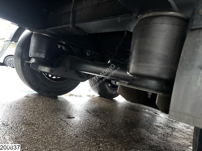 نصف مقطورة Benalu kipper 60m3, Lift axle
