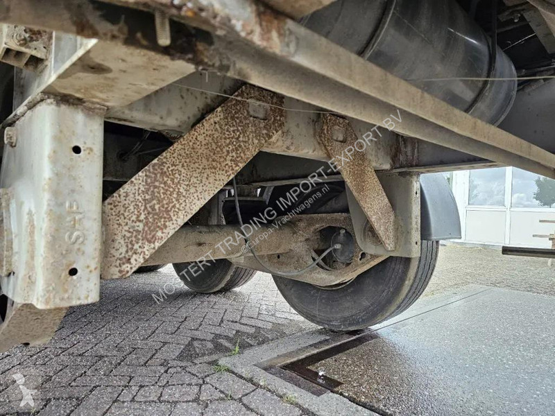 نصف مقطورة  SAF General Trailer 3-axle flatbed...
