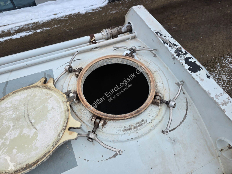 نصف مقطورة Feldbinder KIP 52/7000/A/2 / ADR AT...