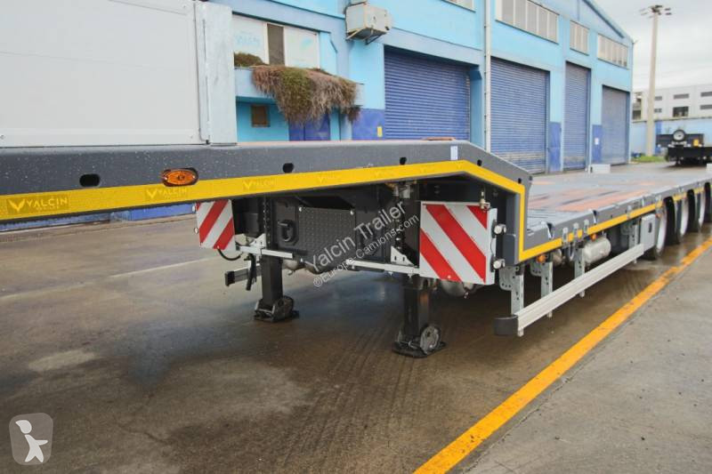 Трал Yalcin PTE ENGIN 4 ESSIEUX EXTENSIBLE...