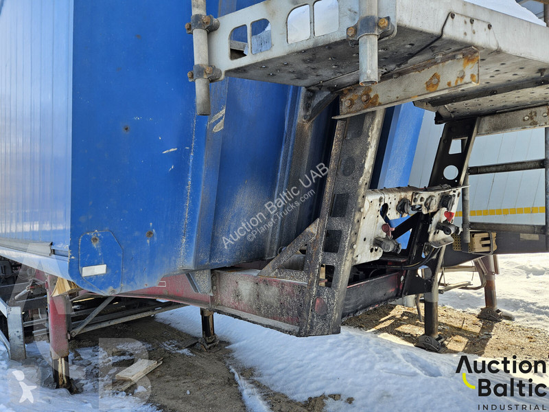 نصف مقطورة Schmitz Cargobull 24