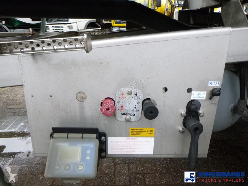 نصف مقطورة Van Hool Food tank inox 62 m3 / 3 comp