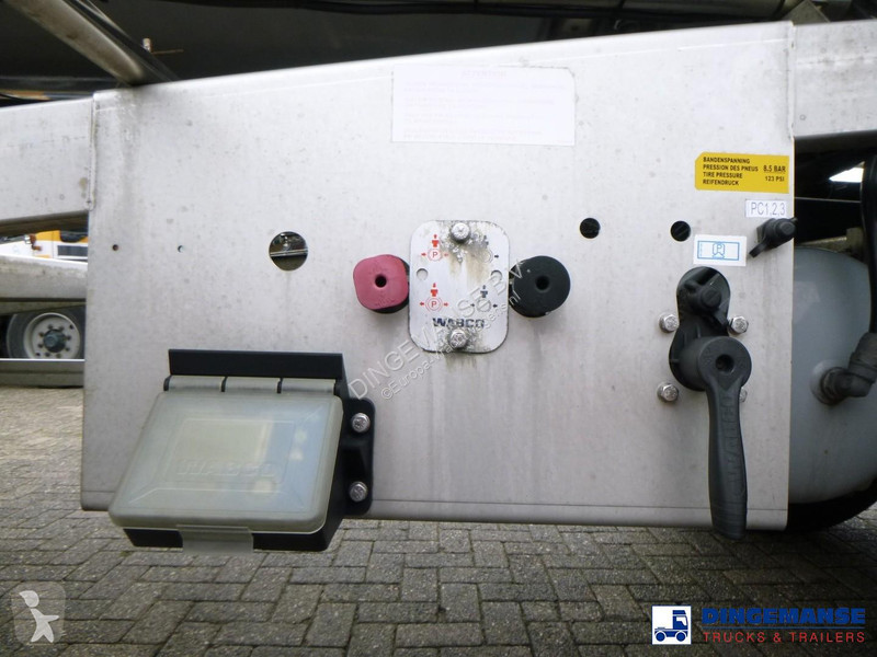 نصف مقطورة Van Hool Food tank inox 62 m3 / 3 comp