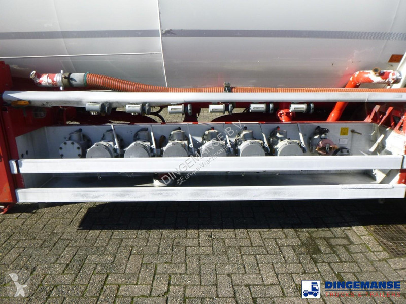 Semi remorque Feldbinder Fuel tank alu 44.5 m3...