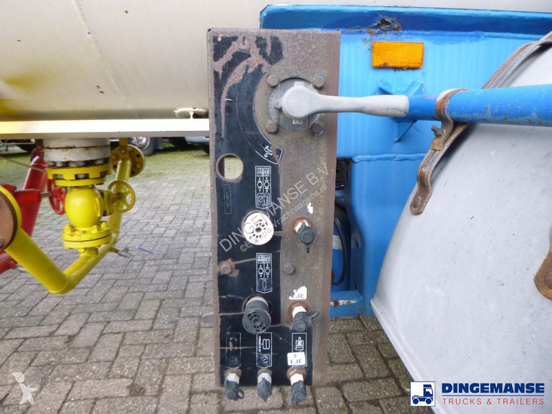 Semi remorque  Gas tank steel 46.9 m3 / 1 comp
