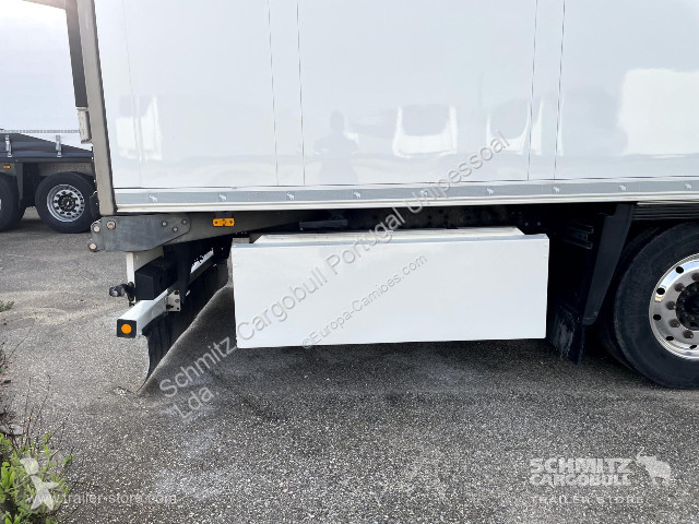 Полуприцеп Schmitz Cargobull Semitrailer Reefer...