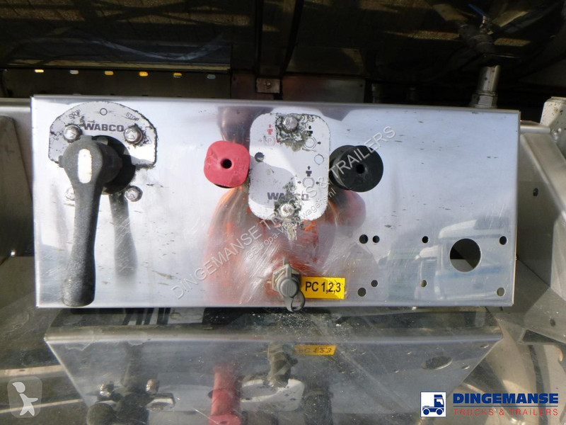 نصف مقطورة Burg Chemical tank inox L4BH 32.5 m3...