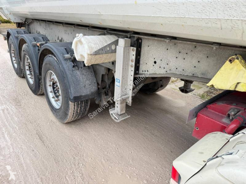 نصف مقطورة Schmitz Cargobull