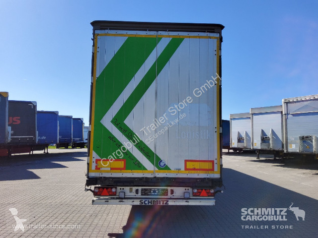نصف مقطورة Schmitz Cargobull Curtainsider Mega...