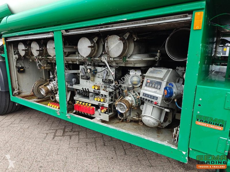 نصف مقطورة Burg BPO 13-30 Fuel Tank 50,500L - 5...