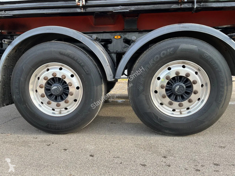 نصف مقطورة Schwarzmüller Z2...