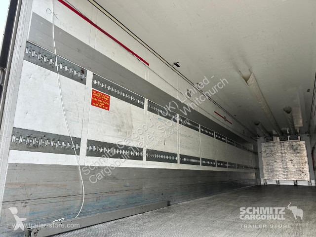 Oplegger Schmitz Cargobull Reefer Standard