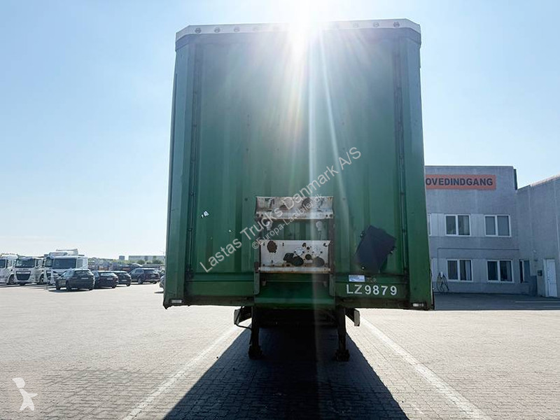 نصف مقطورة Krone Curtainsider / Planenauflieger