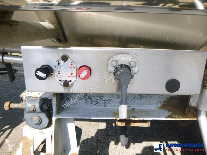نصف مقطورة Magyar Chemical tank inox 33 m3 / 1...