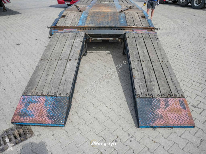 نصف مقطورة Bauer ATU3-30S | Przyczepa 3 osiowa...