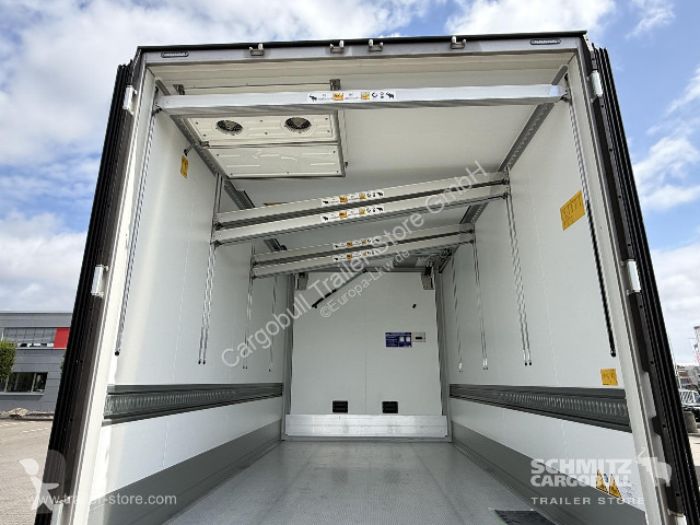 نصف مقطورة Schmitz Cargobull Tiefkühler...