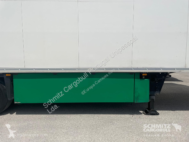 نصف مقطورة Schmitz Cargobull Semitrailer Reefer...