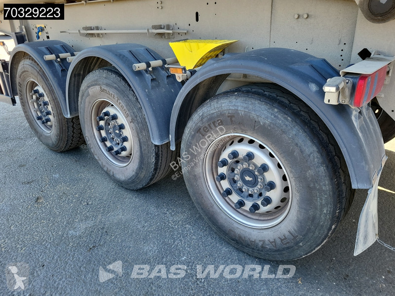 نصف مقطورة Schmitz Cargobull SCB*S3D Lift Axle...