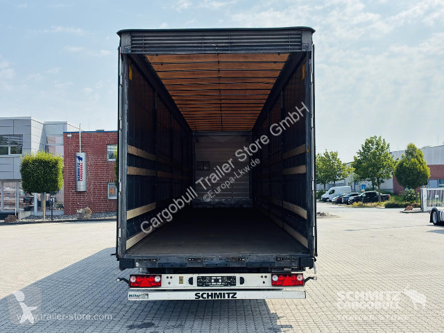 نصف مقطورة Schmitz Cargobull Curtainsider Mega...