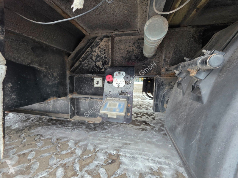 نصف مقطورة Kempf SP35/3