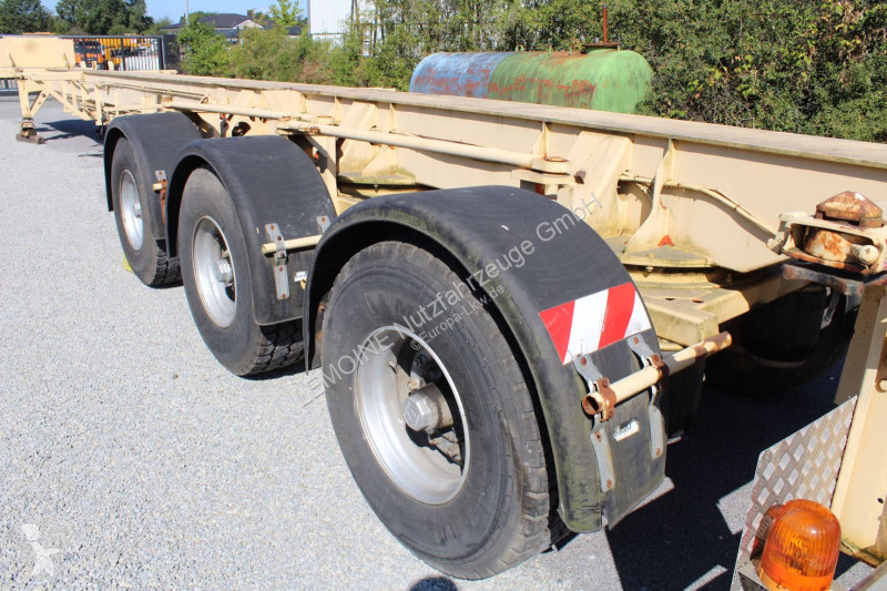 Semi remorque Goldhofer 3-Achs SPZ-DL3-38/80...