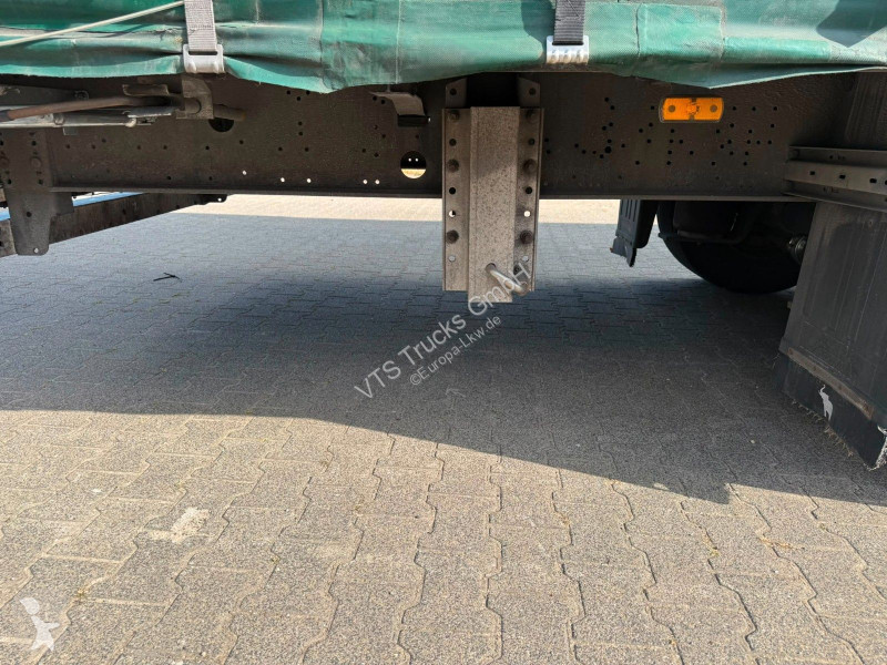 نصف مقطورة Schmitz Cargobull SCB*S3T...
