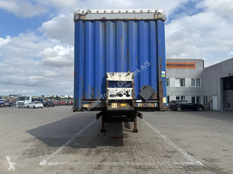 نصف مقطورة Krone Curtainsider / Planenauflieger