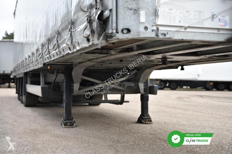 نصف مقطورة Schmitz Cargobull SCS24/L