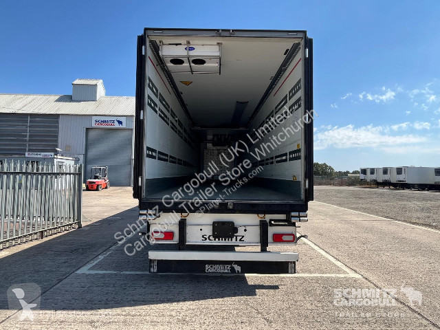 نصف مقطورة Schmitz Cargobull Reefer Multitemp
