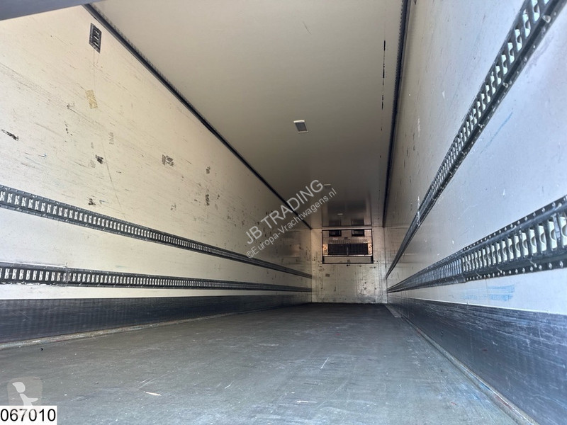 نصف مقطورة HTF Koel vries Carrier Vector 1800, AMA